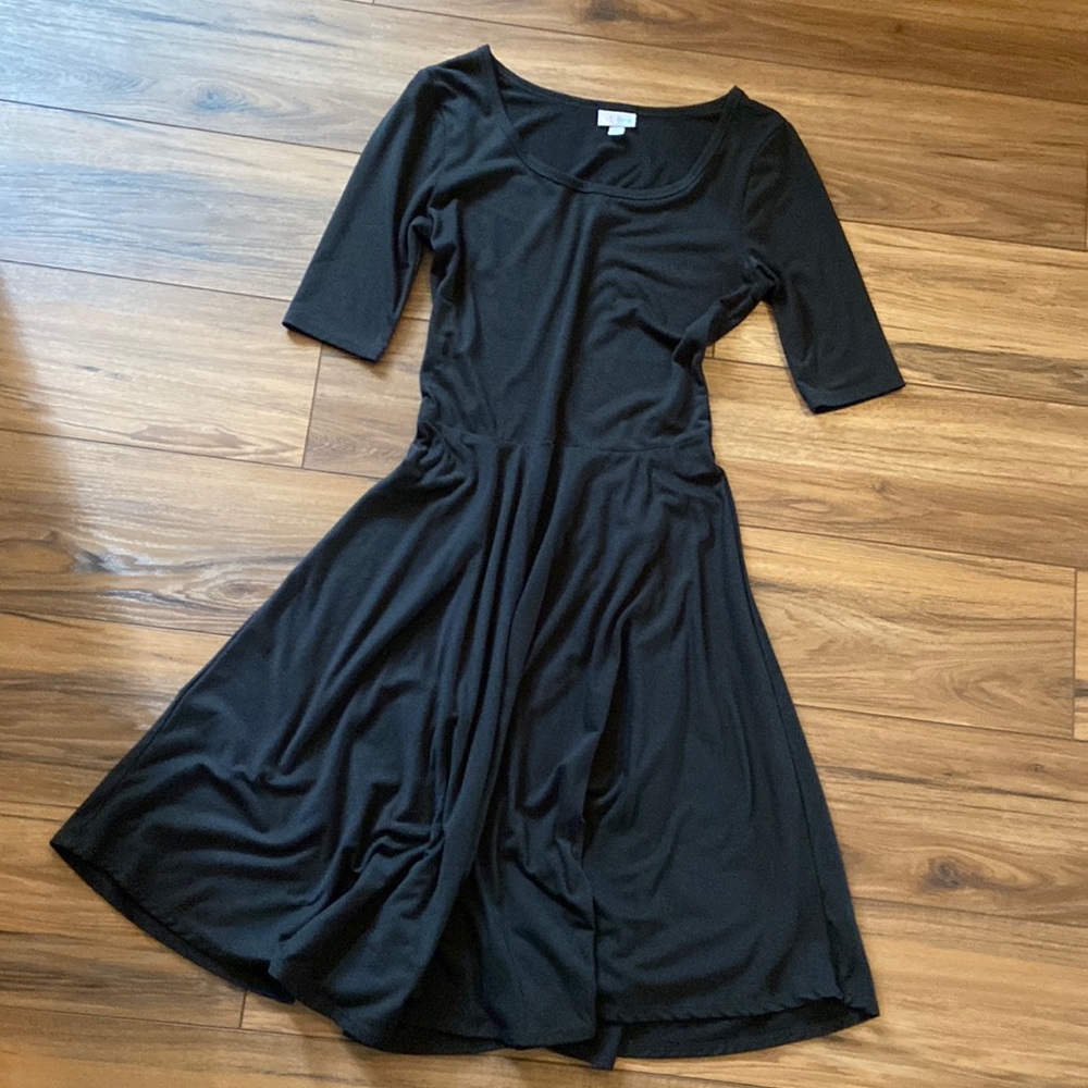 LuLaRoe Nicole style black dress